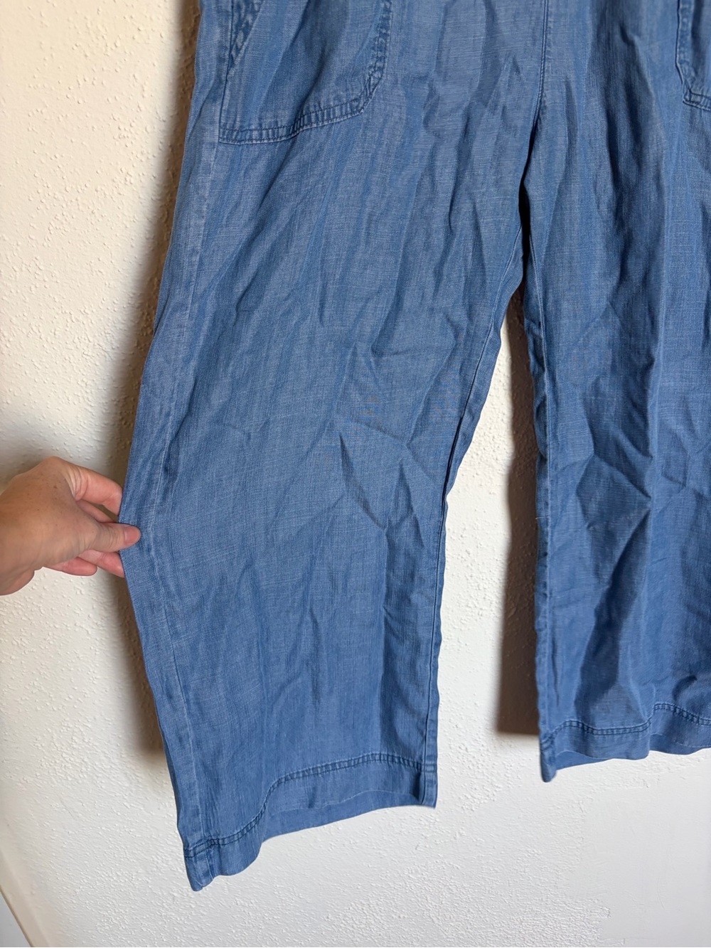 NWT Splendid Flowy Capris - Picture 2 of 6